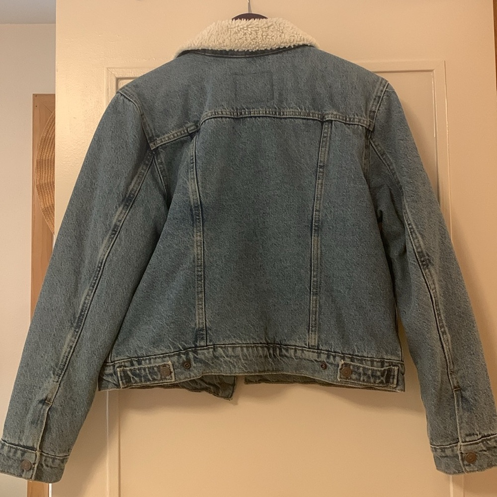 Levi’s Jacket - Picture 6 of 6
